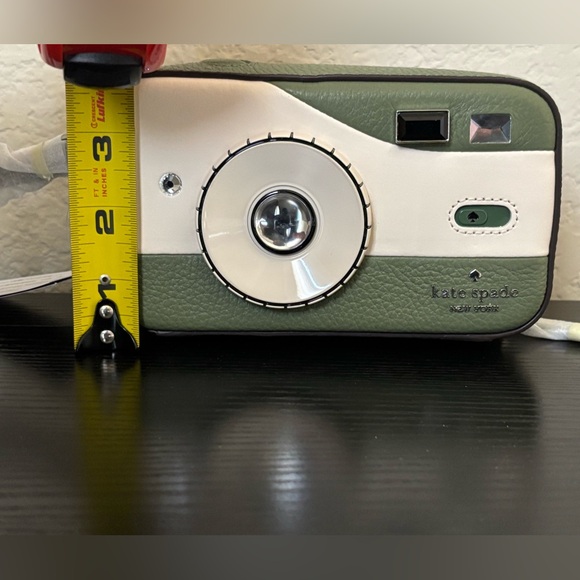 NWT Kate Spade Picture This Camera Wristlet - Picture 8 of 10